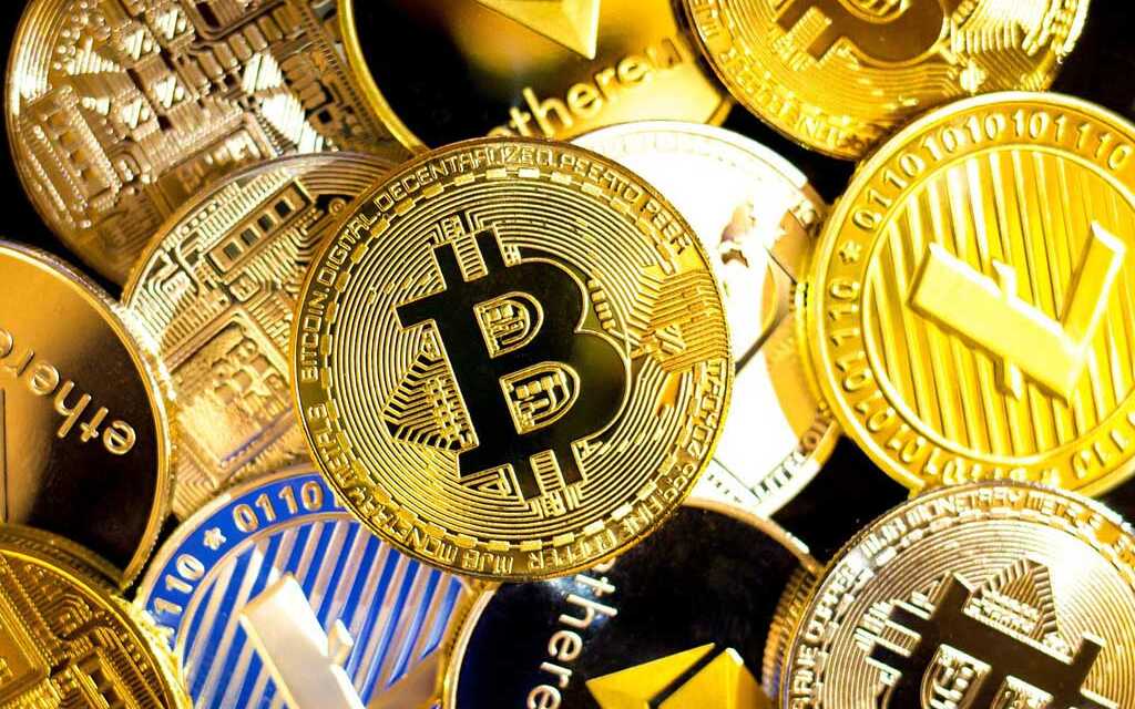 6 Cryptocurrencies To Invest In For 2023